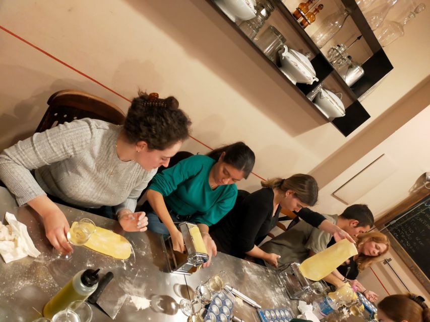 Rome: Fresh Pasta and Tiramisu Making Class With Fine Wine - Key Points