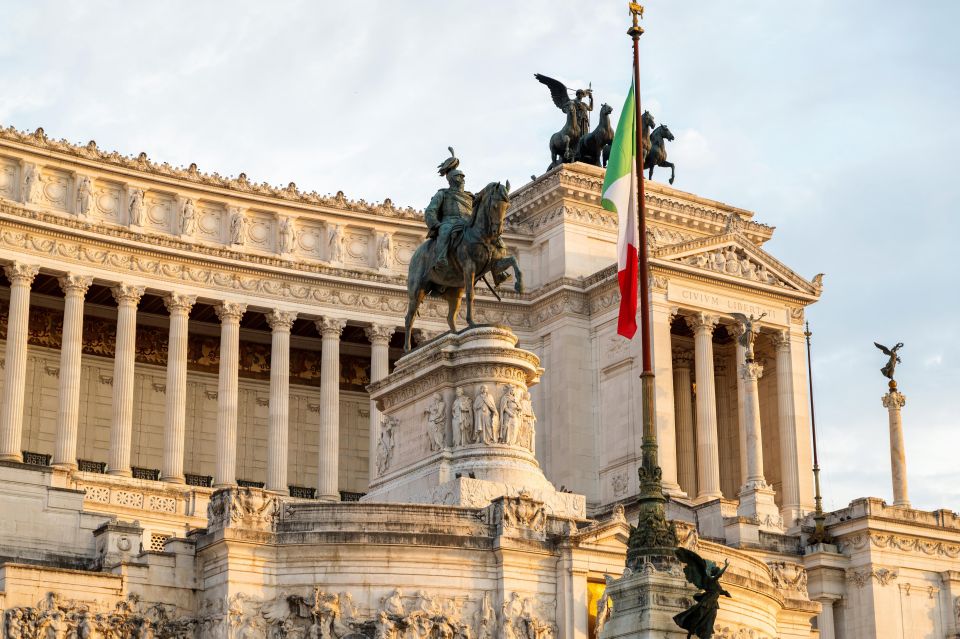 Rome: Full-Day Shore Excursion From Civitavecchia Port - Discovering the Iconic Colosseum