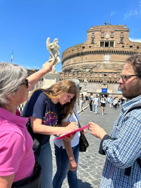 Rome: Fun Treasure Hunt with Prizes around the City Center - Key Points