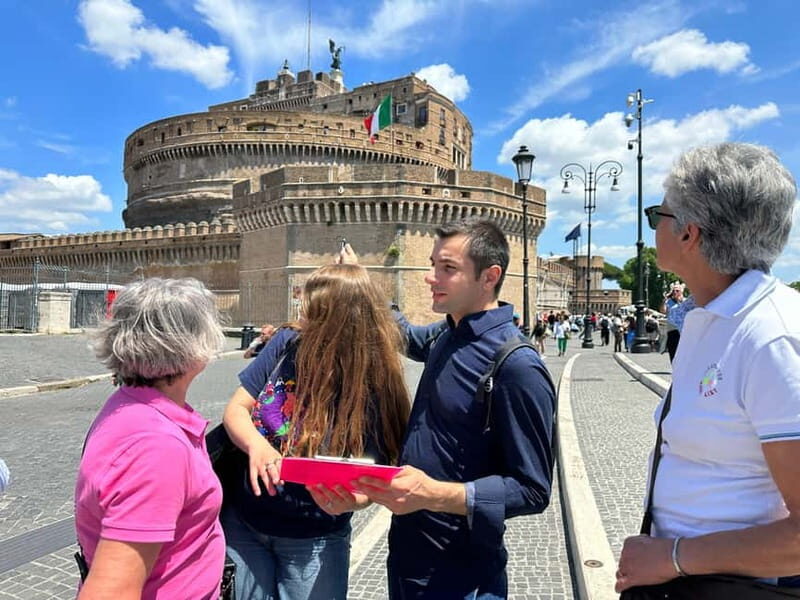 Rome: Fun Treasure Hunt with Prizes around the City Center - FAQs