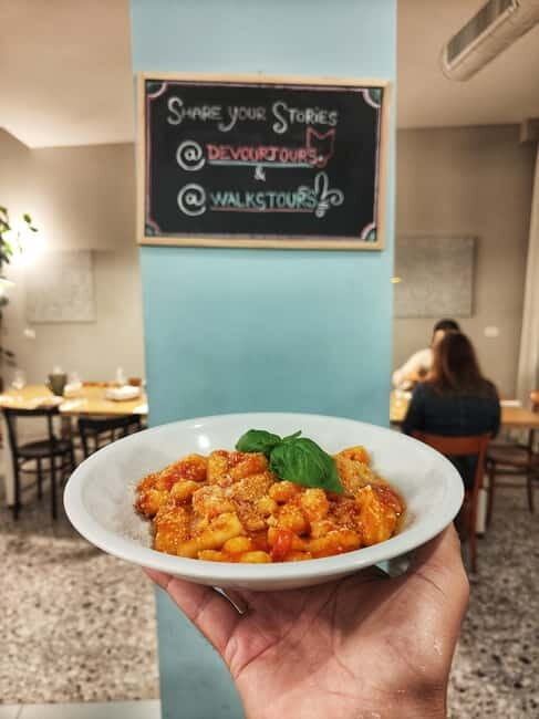 Rome: Gnocchi and Tiramisu Cooking Class with Unlimited Wine - Value and Booking Considerations