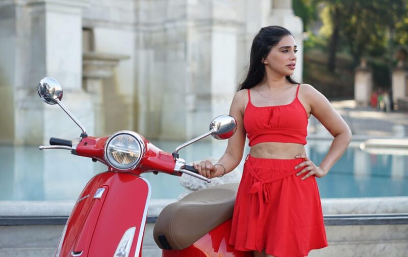 Rome: Guided City Vespa Tour With Photos - Key Points