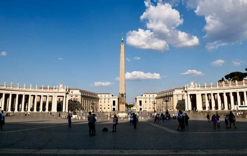 Rome: Guided Tour of St. Peter's Basilica, Grottoes & Square - Practical Considerations and Tips