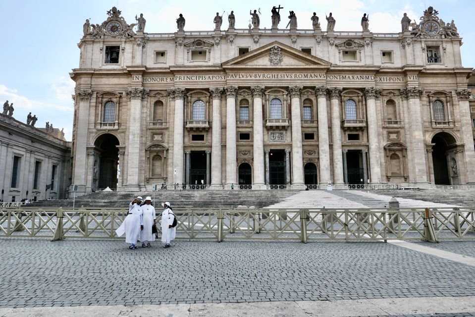 Rome: Guided Tour of St. Peters Basilica, Grottoes & Square - Recap