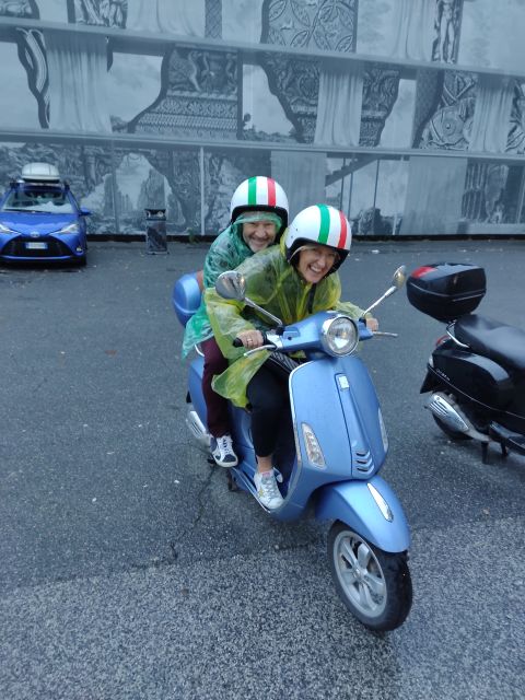 Rome: Guided Vespa City Tour - Key Points