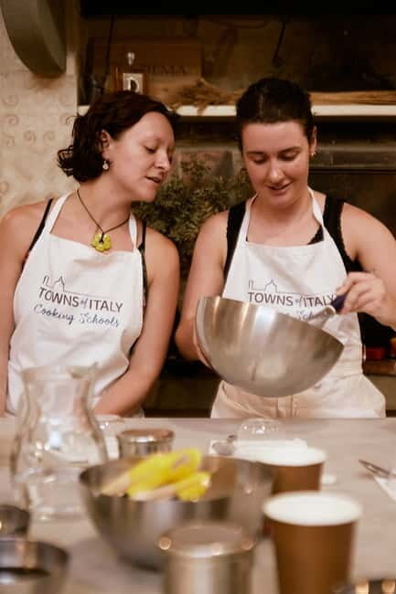 Rome: Hands-On Pasta and Gelato Class in the City Center - Key Points