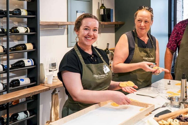 Rome: Hands-On Pasta & Tiramisu Class with Unlimited Wine - Who Should Consider This Tour?