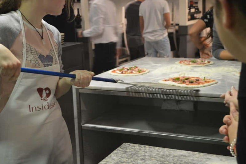 Rome: Hands-On Pizza Making Class near the Vatican with Wine - What Is This Pizza Class About?