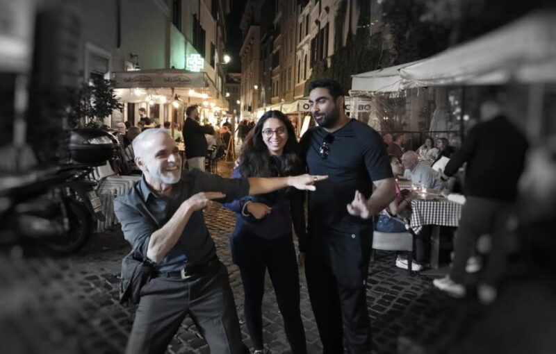 Rome: Historical Highlights Free Tour - Galleria Alberto Sordi and the Marcus Aurelius Column