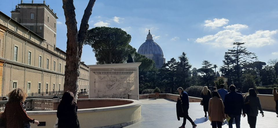 Rome in 2 Days: Vatican & Colosseum Private Combo Tour - Key Points