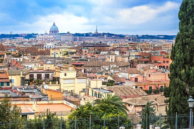 Rome in Golf Cart 4 hours Private Tour with Pickup from hotel - A Closer Look at the Experience