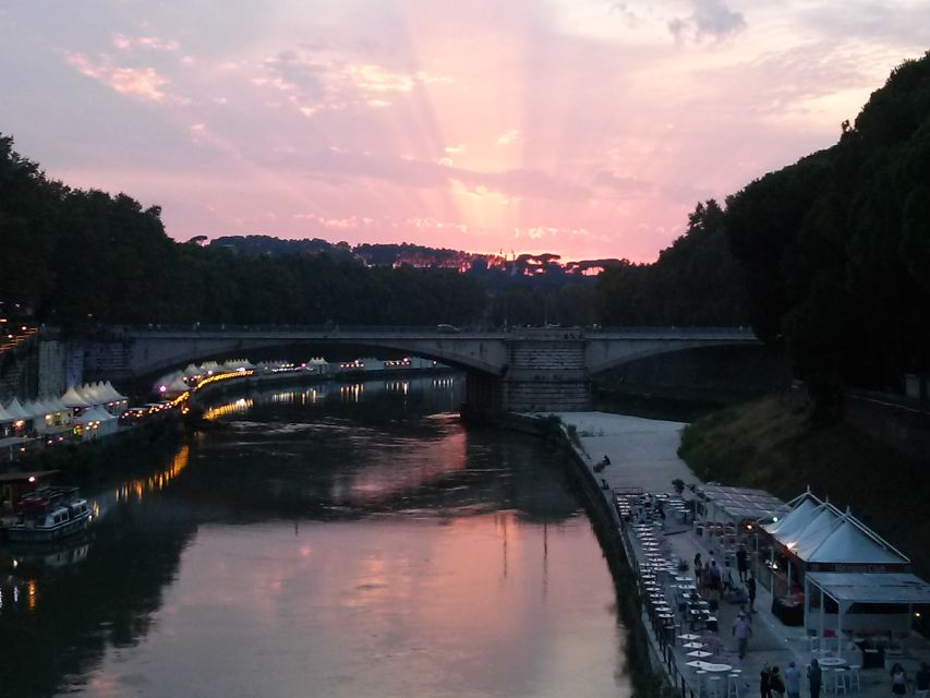 Rome: James Bond Spectre Tour by Minivan - Iconic Sights Along the Tour