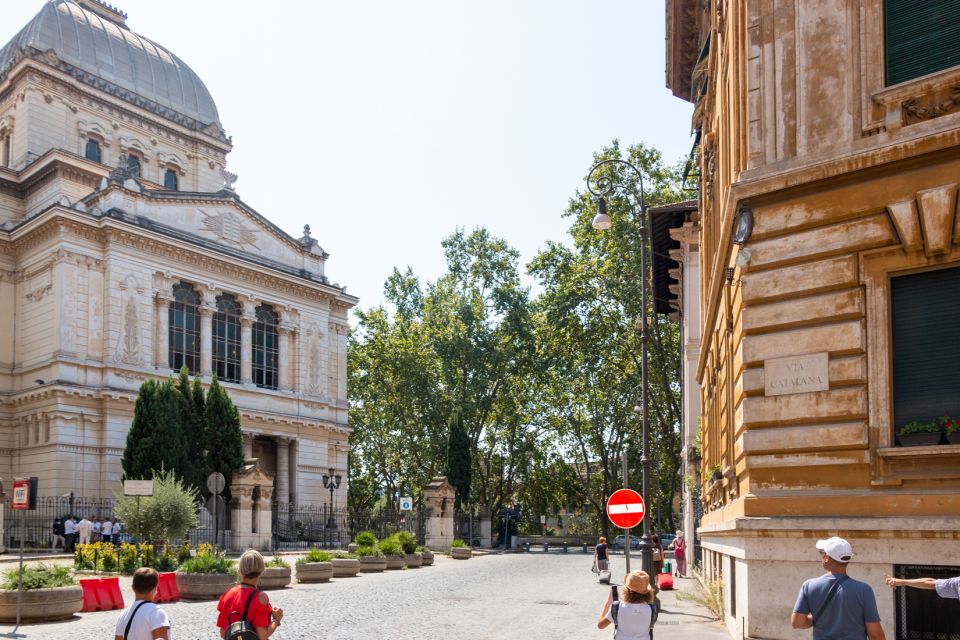 Rome: Jewish Ghetto Guided Walking Tour - Meeting Point Details