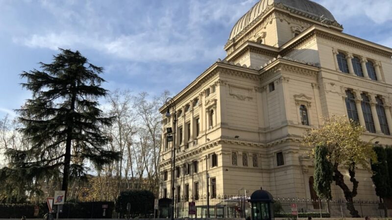 Rome: Jewish Museum and Tempio Maggiore Entry With Audio - Accessing the Synagogues and Navigating the Site