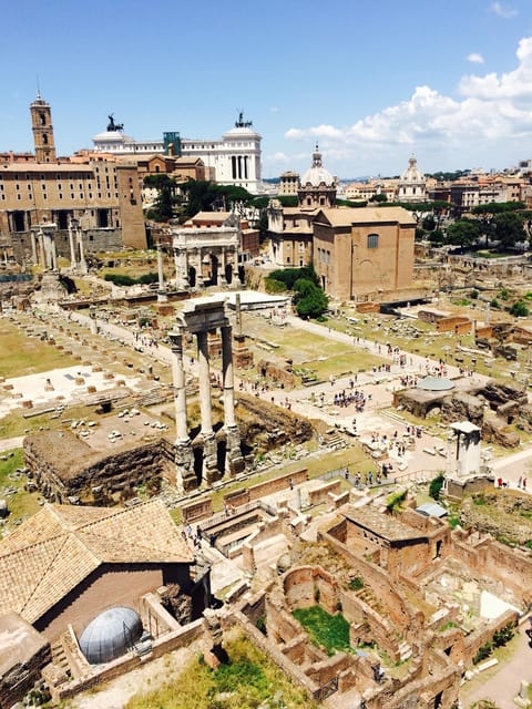 Rome: Mamertine Prison, Colosseum Expereince, & Audio Guide - Exploring the Historical Sites