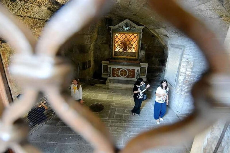 Rome: Mamertine Prison, Colosseum Experience, & Audio Guide - Exploring the Tour: What to Expect and Why It Matters