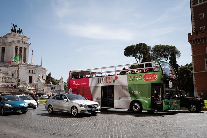 Rome: Panoramic Sightseeing Bus Tour + City Highlights Audioguide - Audioguide Features