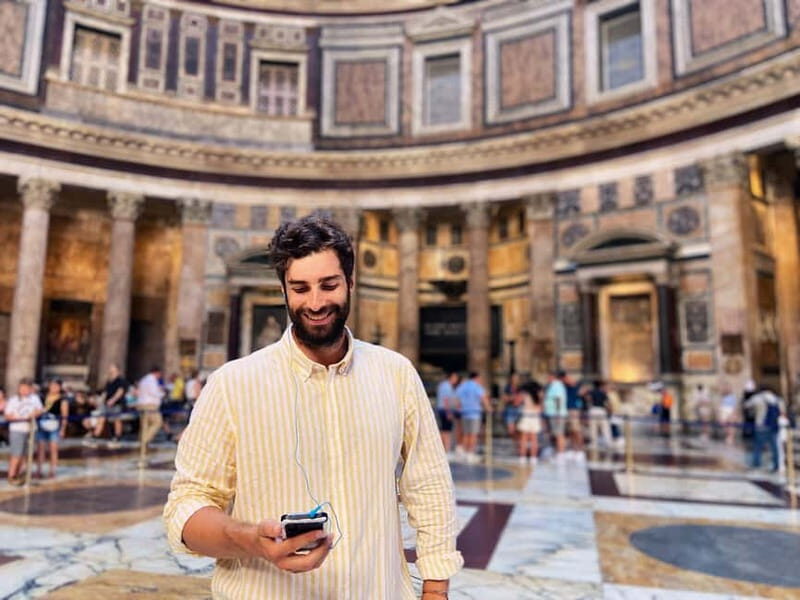 Rome: Pantheon Priority Entry Ticket & Interactive App - Inside the Pantheon