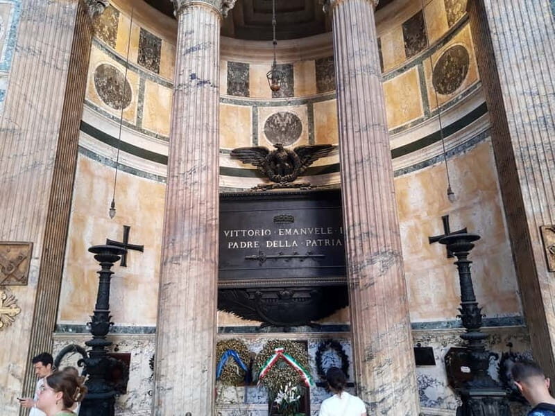 Rome: Pantheon Priority Entry Ticket & Interactive App - Practical Considerations