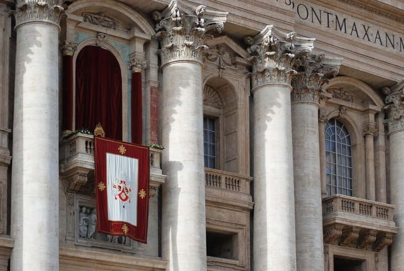 Rome: Papal Audience, Vatican Museum & Tiber River Boat Ride - Who Should Consider This Tour?