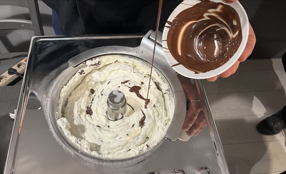 Rome: Pasta and Gelato Cooking Class With Wine or Beer - Pasta and Gelato Making