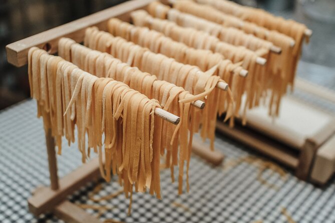 Rome Pasta Class: Cooking Experience With a Local Chef - Meeting and Pickup Details