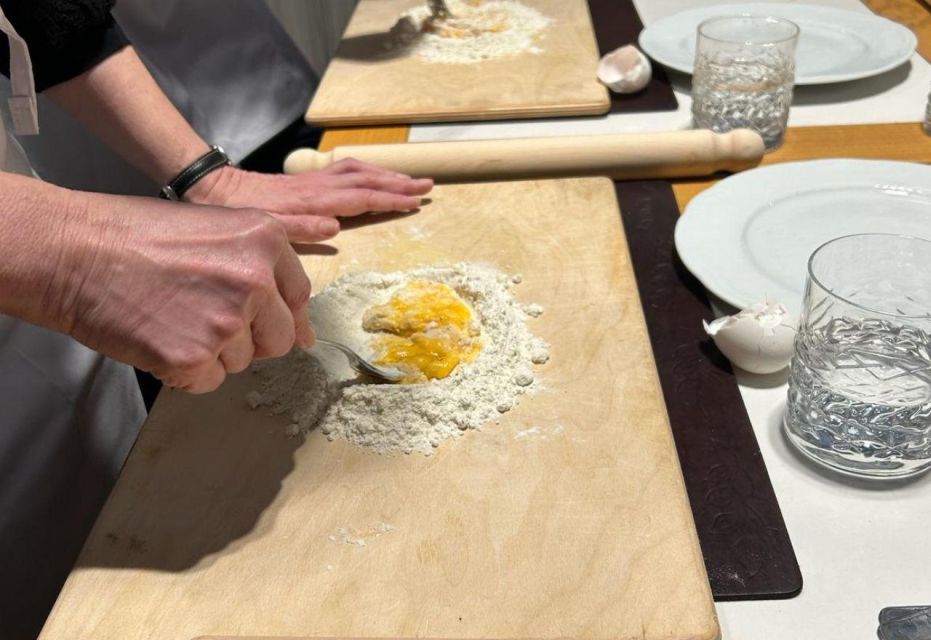 Rome: Pasta Cooking Class, Drinks&Dessert Near Vatican - Location and Accessibility