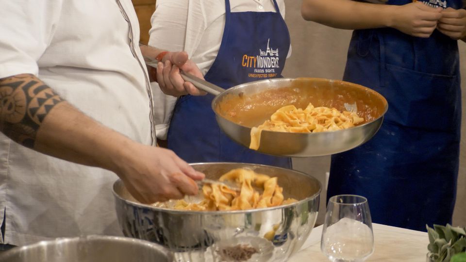 Rome: Pasta Making Class & Wine Tasting in a Trasteve Villa - Important Information