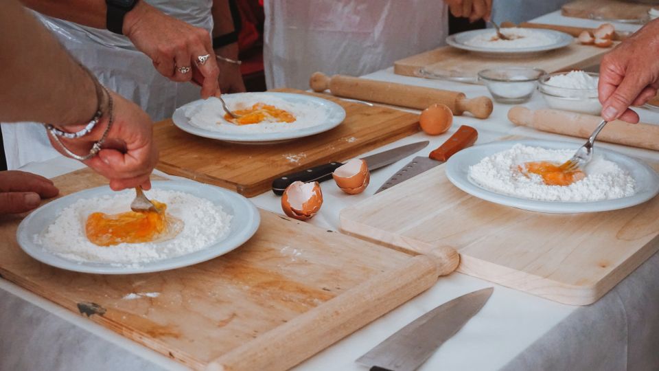 Rome: Piazza Navona Fettucine Pasta-Making Cooking Class - Nearby Attractions to Explore