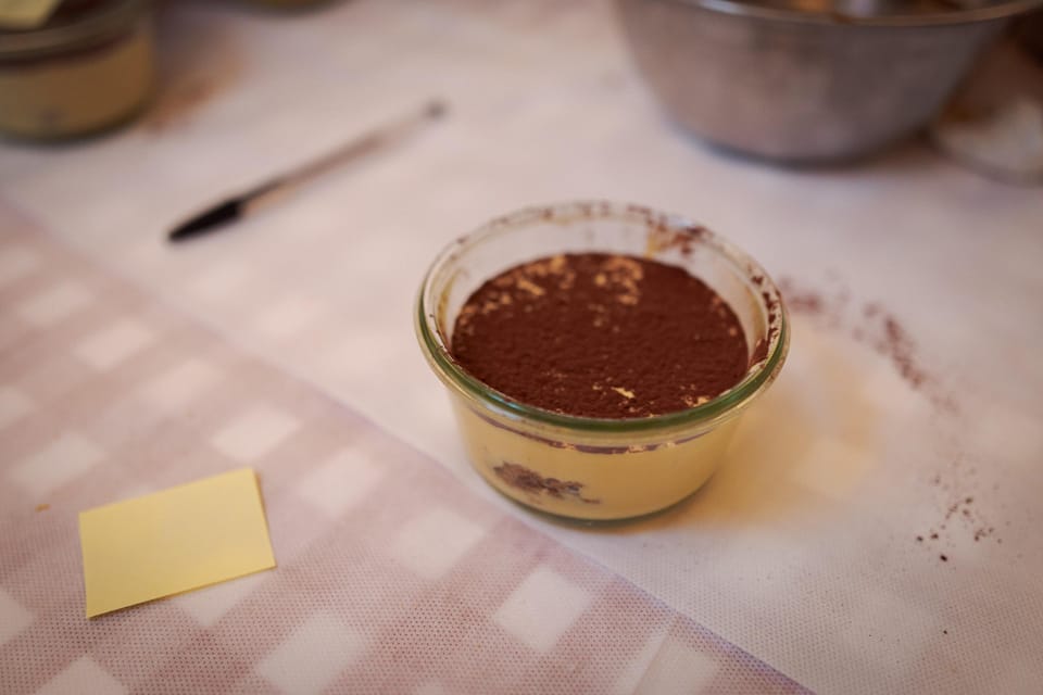 Rome: Pizza and Tiramisu Cooking Class in Piazza Navona - Customer Ratings and Highlights