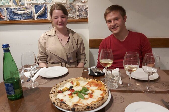 Rome: Pizza & Tiramisu Class with Free Flowing Fine Wine - A Deep Dive into the Experience