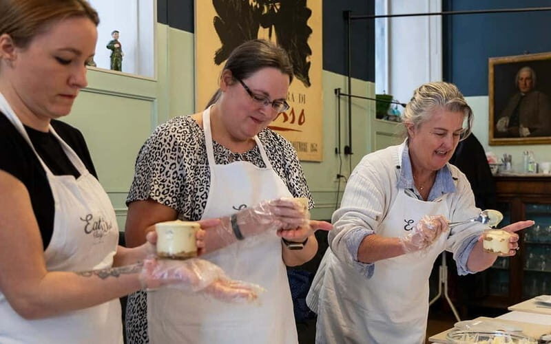 Rome: Pizza & Tiramisu Making Class with Wine & Limoncello - Highlights of the Experience