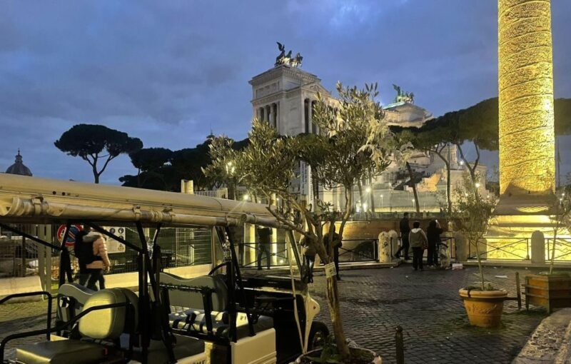 Rome: Private Golf Cart Twilight Tour Rome with Aperitivo - Stop 2: Trevi Fountain