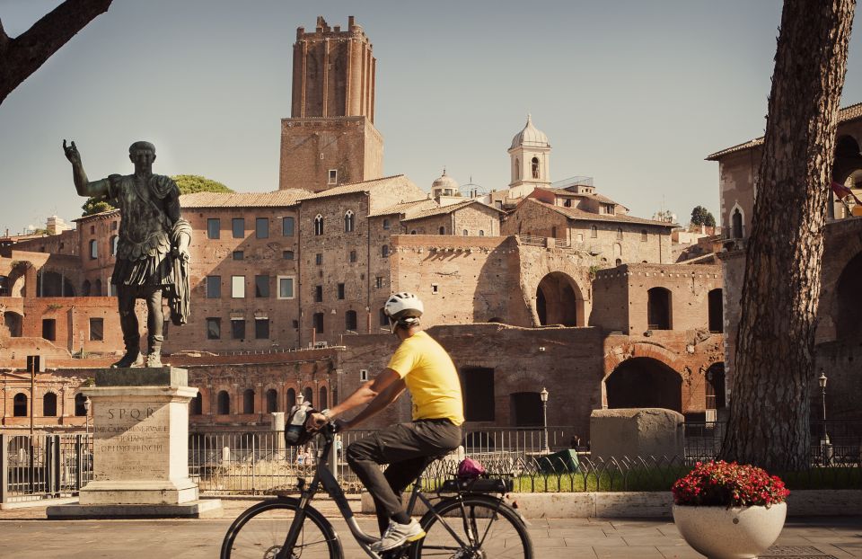 Rome: Private Half-Day Bike Tour With E-Bike - Itinerary Option 1