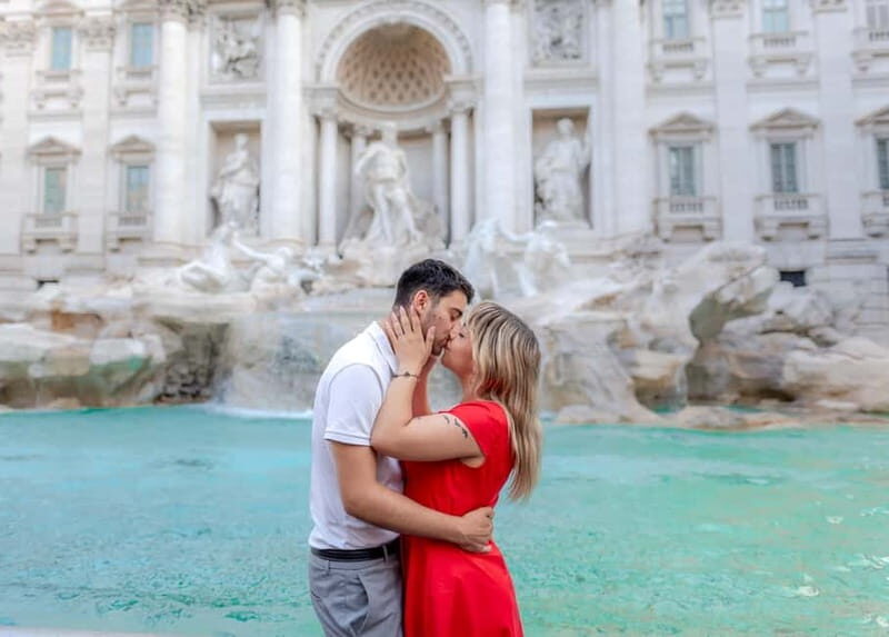 Rome: Private Photoshoot at the Trevi Fountain - How the Experience Feels
