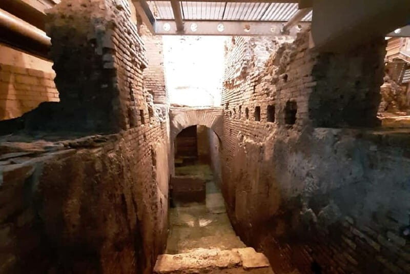Rome: Private tour of Underground Rome - Exploring the Hidden Depths of Rome
