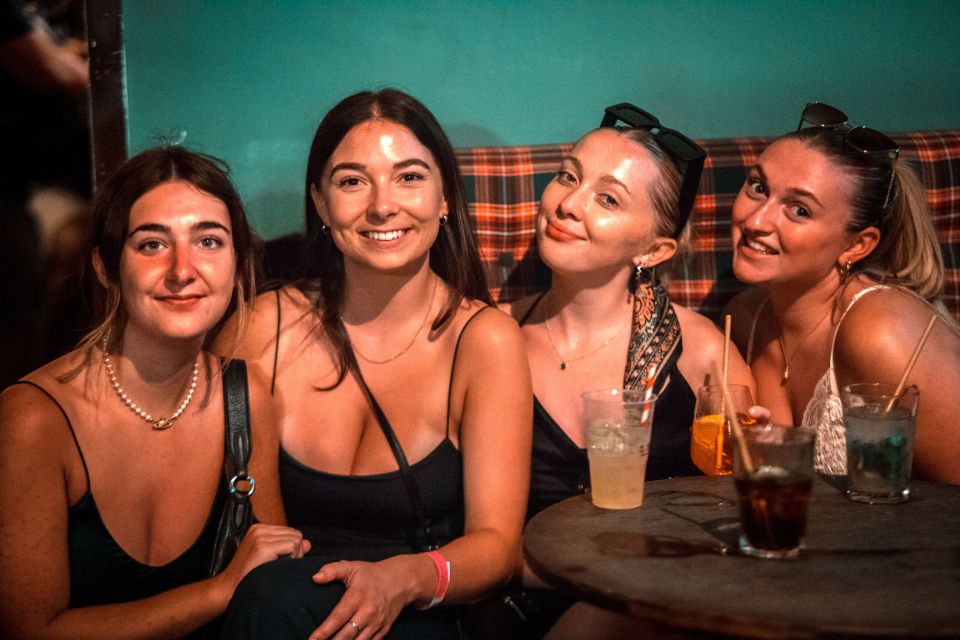 Rome: Pub Crawl and Ultimate Party With Open Bar and Pizza - Tips for Participants