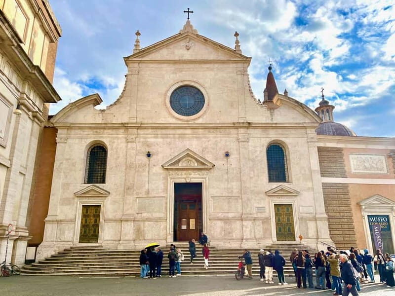 Rome: Raphaels Hidden Gems & Renaissance Art Private Tour - Exploring Rome’s Hidden Raphael Gems