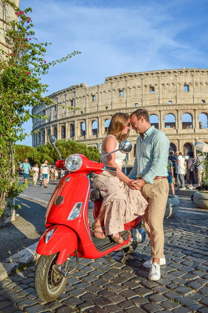 Rome: Retro Fiat 500 car tour with Pro-Photographer - Value and Practicality