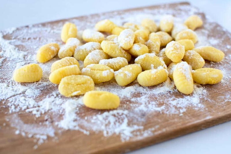 Rome: Roman Food Market Tour and Gnocchi Cooking Class - Key Points