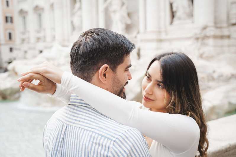 Rome: Romantic Couple Photoshoot at Trevi Fontain - Photography Services