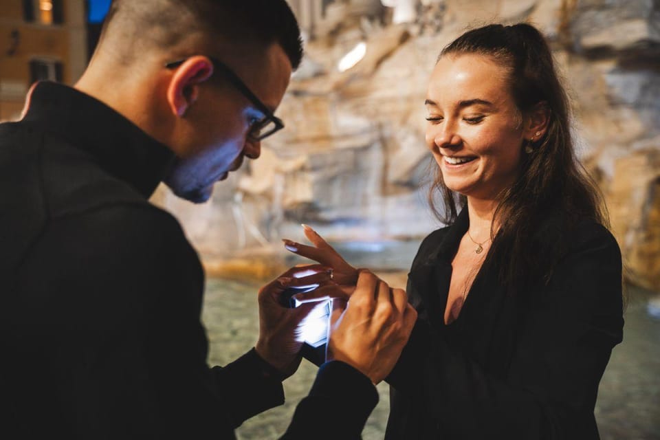 Rome: Romantic Couple Photoshoot Tour VIP - Customization Options