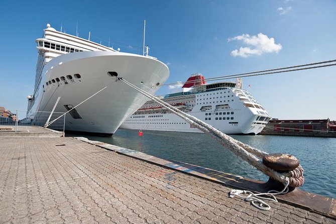 Rome Shore Excursion: Pre-Cruise Private Sightseeing Tour Including Civitavecchia Port Drop-Off - Exploring Major Landmarks