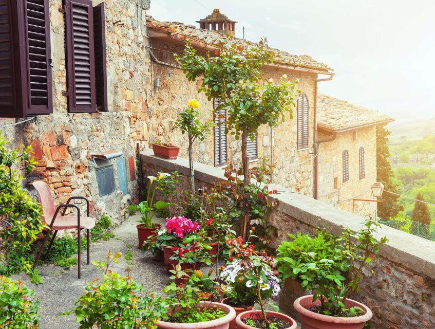 Rome: Siena to San Gimignano Tuscan Wine Tour - Delectable Winery Lunch