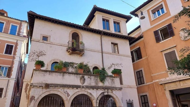 Rome: The Women Who Shaped Rome - Small Group Walking Tour - Analyzing the Value