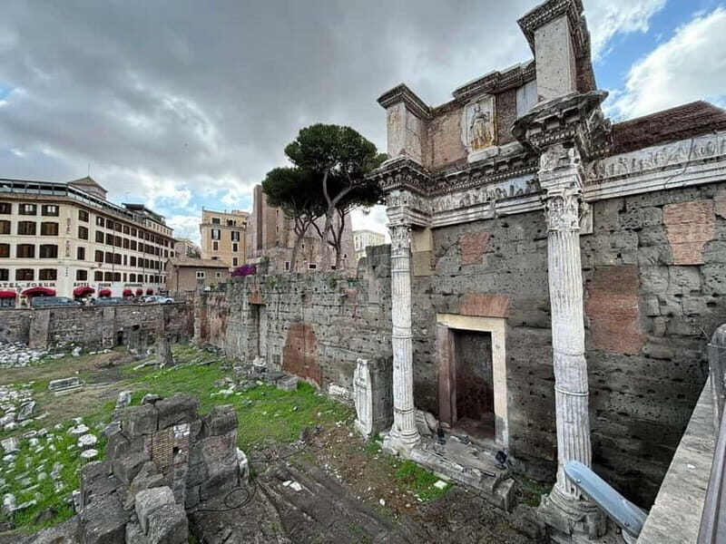 Rome: Tour of the Roman Forum, Trevi Fountain, Pantheon and much more - Key Points