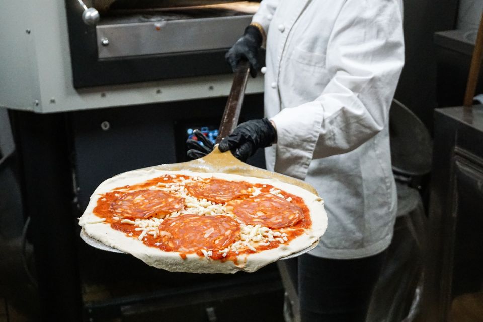 Rome: Traditional Pizza Cooking Class Near Piazza Navona - About the Traditional Pizza Cooking Class
