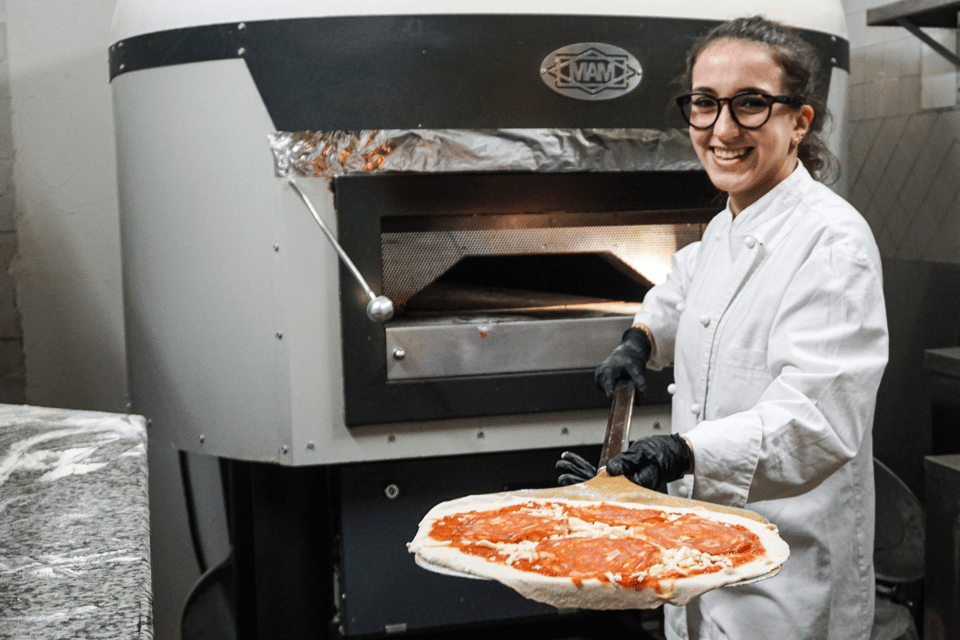 Rome: Traditional Pizza Cooking Class Near Piazza Navona - Traveler Feedback and Ratings