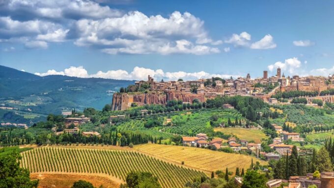 Rome: Train Ticket To/From Orvieto - Flexibility and Changes