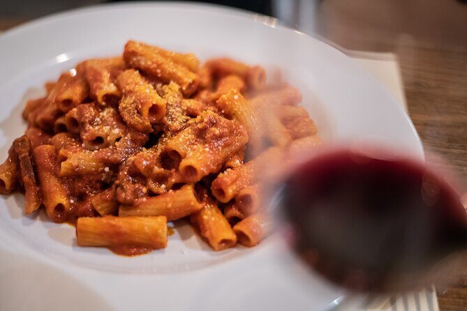 Rome: Trastevere and Campo de Fiori Food Tour with Local Guide - Starting Point: Piazza Farnese – The Meeting Place